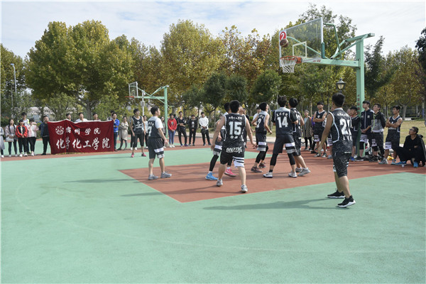 1508981024357093.jpg 新海杯篮球赛.jpg.jpg(1).jpg.jpg(2).jpg